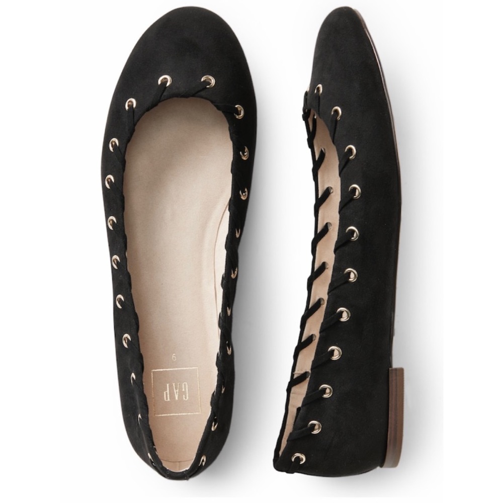 NWT Gap Grommet Flats